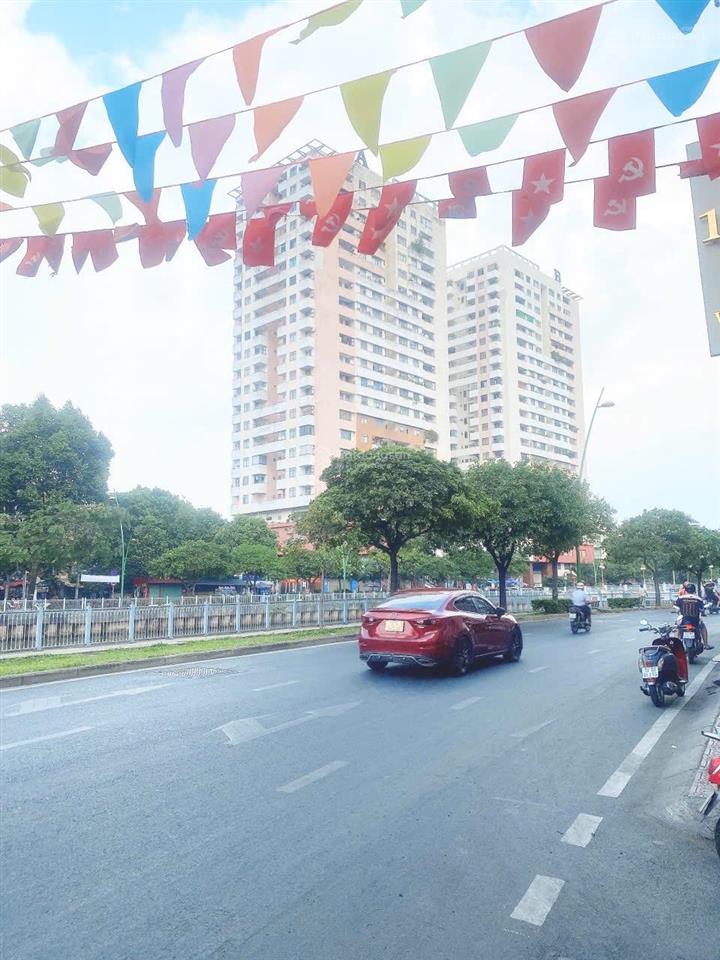 2 căn liền kề, xh đậu cửa  hoàng sa  38/46m2, 4tầng  nhích 7tỷ