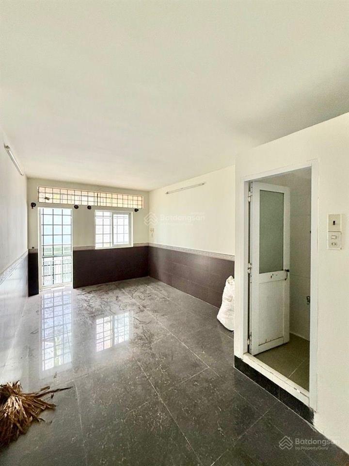 Nhà sổ đẹp, ko lg qh  lý thái tổ  3.1x7m (21m2), 4tầng  4.35tỷ