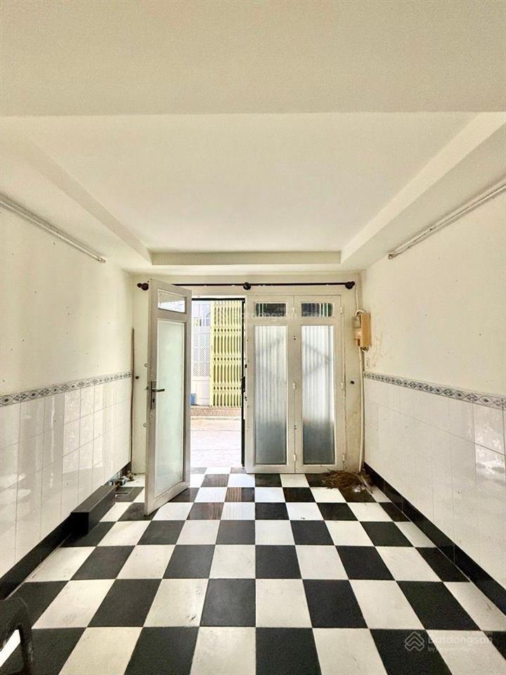 Nhà sổ đẹp, ko lg qh  lý thái tổ  3.1x7m (21m2), 4tầng  4.35tỷ