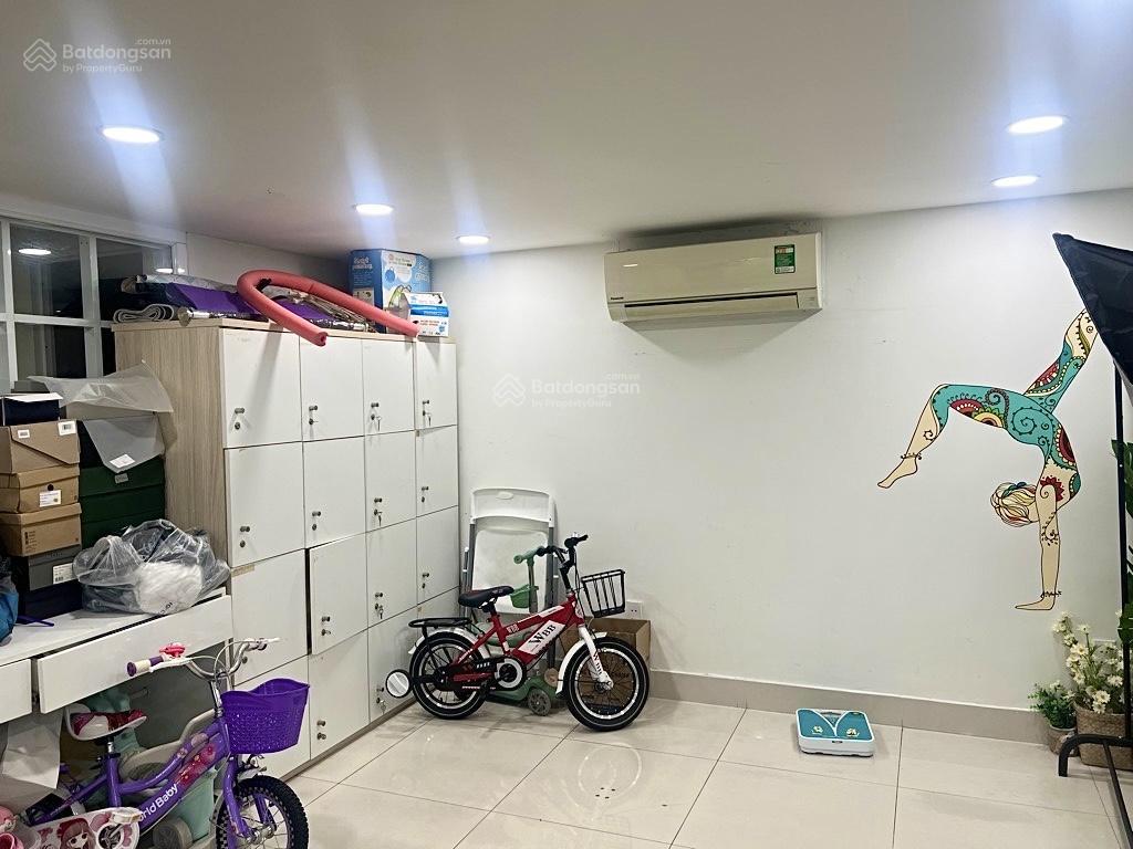 Nhà mặt tiền hẻm 285, sổ đẹp  cách mạng tháng 8  4.5x13.5 (60m2), 4tầng  19.5tỷ