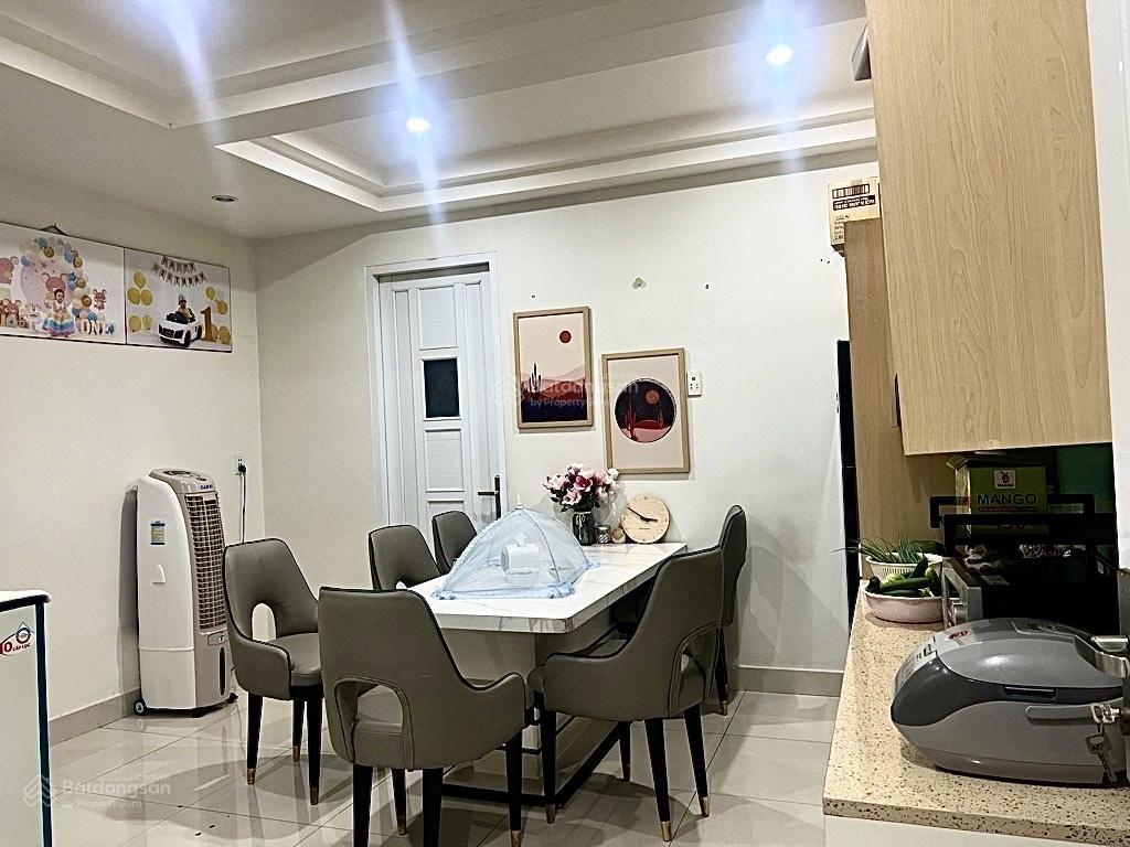 Nhà mặt tiền hẻm 285, sổ đẹp  cách mạng tháng 8  4.5x13.5 (60m2), 4tầng  19.5tỷ