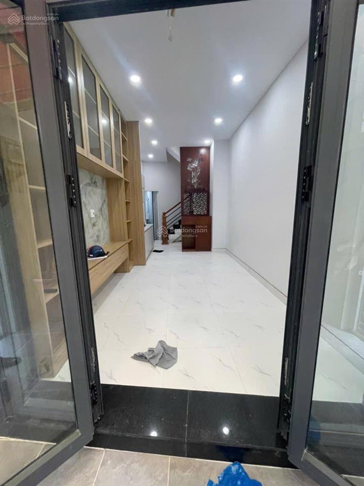 Nhà mới ở ngay, 1/ sẹc  trần hưng đạo  3x10(24/31m2), 3tầng  5.68tỷ