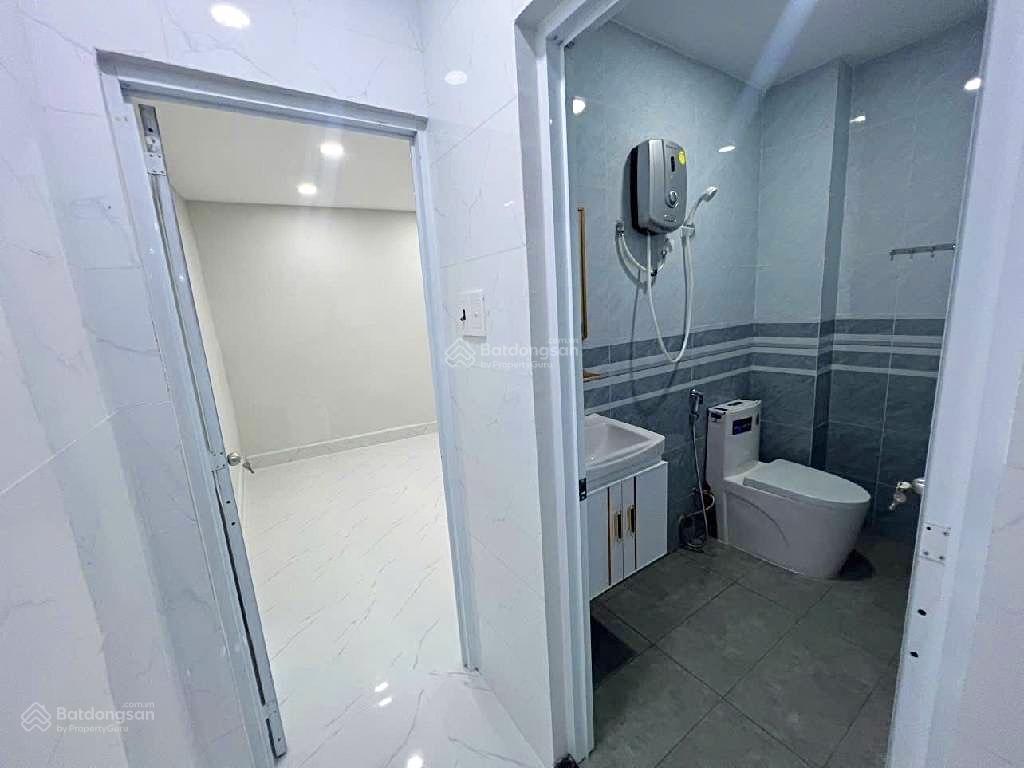 Nhà mới ở ngay, không lg qh  bà hạt  3.3x14m (42m2), 2 tầng  5.1 tỷ