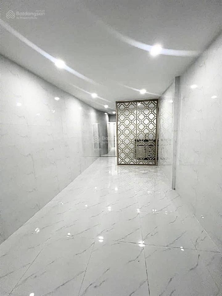 Nhà mới ở ngay, không lg qh  bà hạt  3.3x14m (42m2), 2 tầng  5.1 tỷ