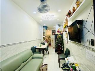 Nhà xinh, nở hậu, không lg  cách mạng tháng 8  36m2, 4 tầng  5.5 tỷ