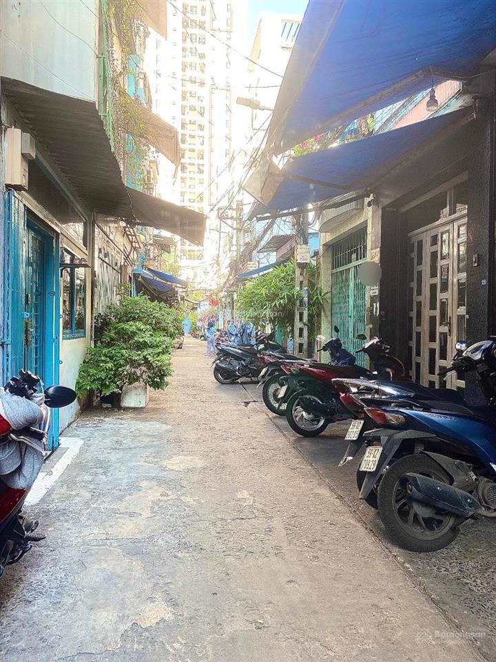 Nhà c3 hẻm 285, hẻm 4m  cách mạng tháng 8  62/65m2  7,9 tỷ