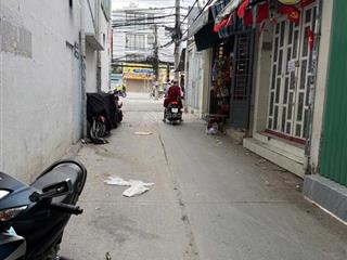 Nhà c3, lô góc, sổ đẹp  cách mạng tháng 8  4.7x7(27/32m2), 2tầng  4.6tỷ