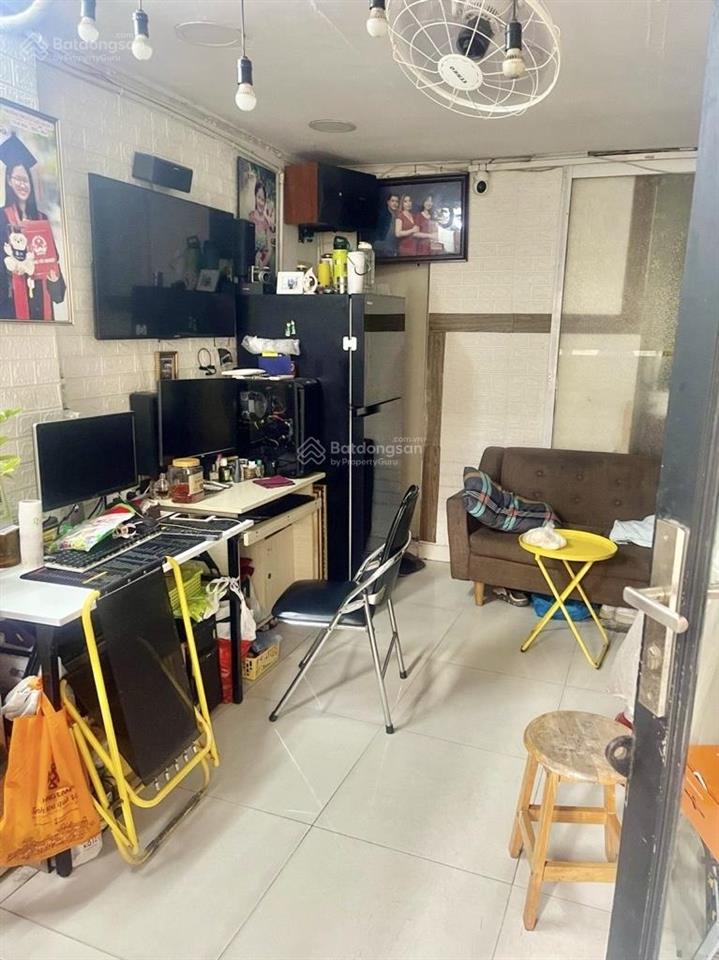 Nhà lâu năm, 1/sẹc, 2 mặt hẻm  trần văn đang  56m2, 2tầng  5.7tỷ