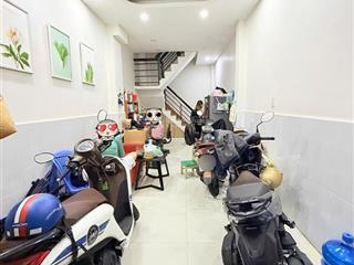 Nhà hẻm xh 4.5m, sổ đẹp, ko lg qh  cư xá đô thành  3x10(25.2m2), 4tầng  6.8tỷ