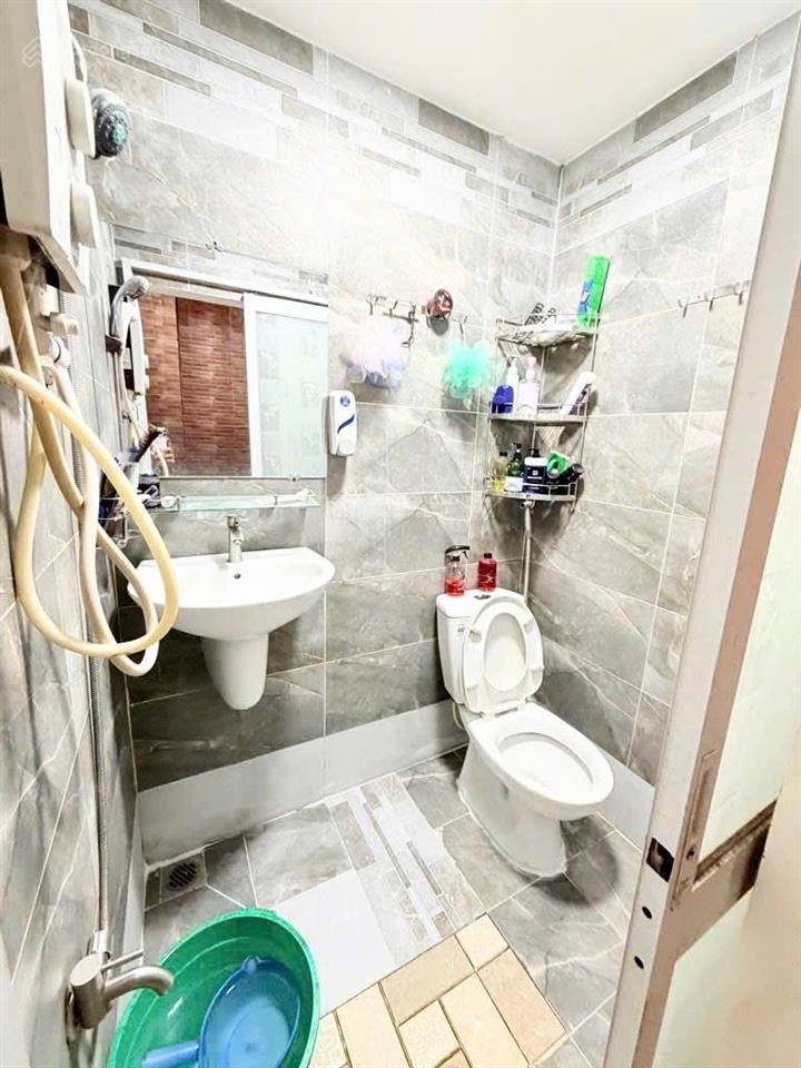 Ch tầng trệt, hẻm xh 6m, nở hậu  cách mạng tháng 8  4/7x13m (53m2)  3.9 tỷ