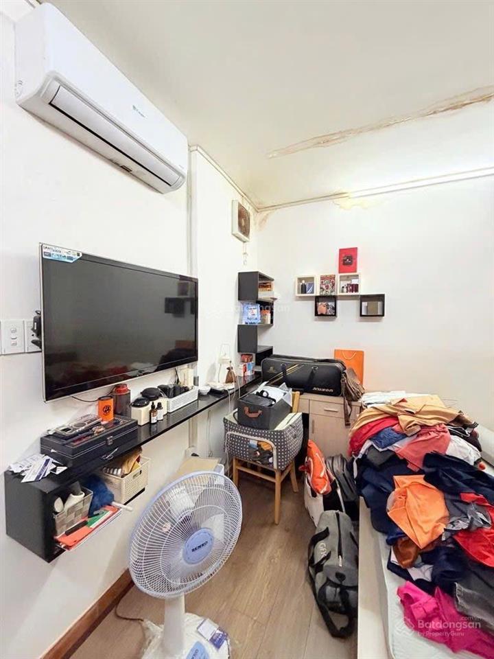 Ch tầng trệt, hẻm xh 6m, nở hậu  cách mạng tháng 8  4/7x13m (53m2)  3.9 tỷ