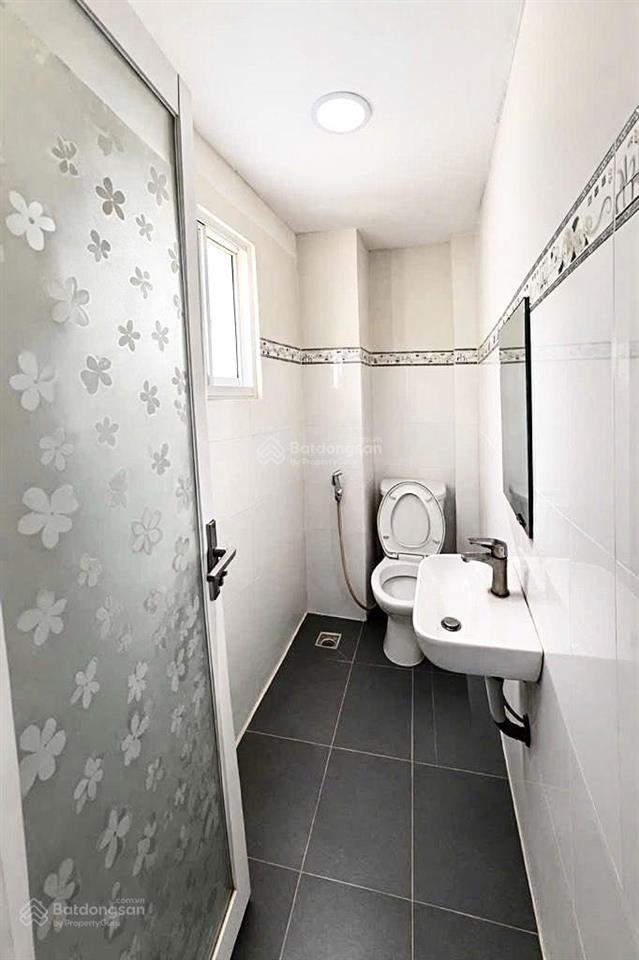 Nhà mt hẻm xh 8m, ngang hiếm, ko lg qh  nguyễn ngọc lộc  9x4(36m2), 4tầng  10.5tỷ