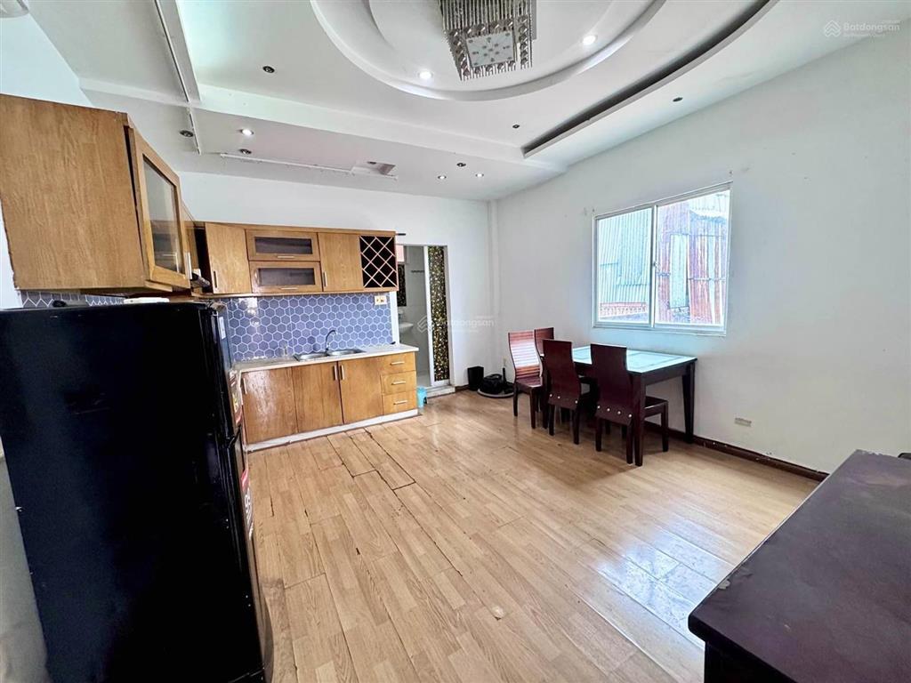 2.9tỷ sở hữu ch view mặt tiền đường võ văn tần  5.5x11 (52m2)