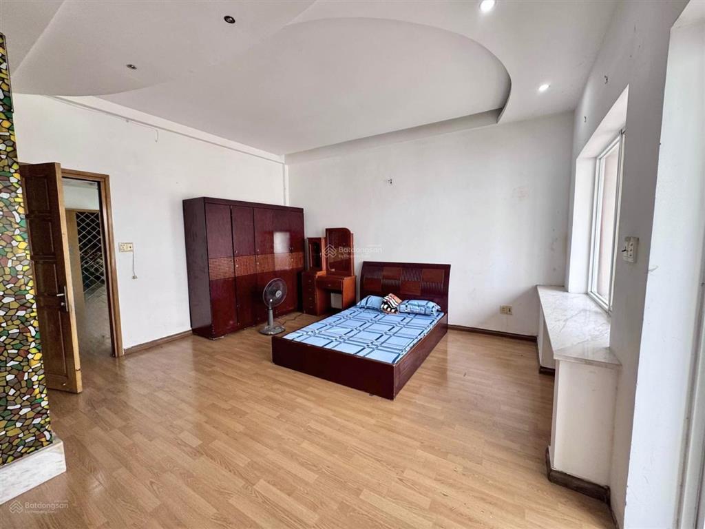 2.9tỷ sở hữu ch view mặt tiền đường võ văn tần  5.5x11 (52m2)