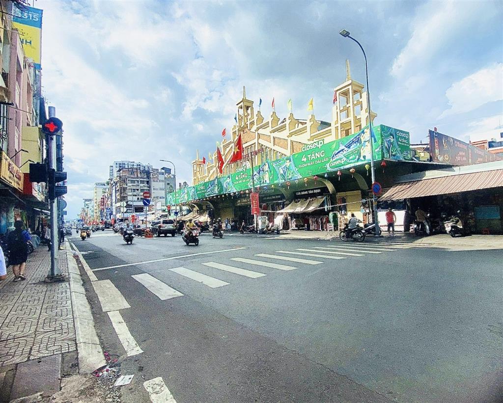 Chdv mới, hẻm 4m, 1/ sẹc, ko lg qh  hai bà trưng  6x15(66/91m2), 4tầng  17tỷ