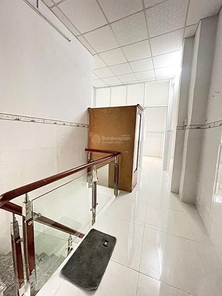 Nhà 2 mặt hẻm, 1/ sẹc, không lg qh  ngô gia tự  3.2x13m (41m2), 2 tầng  5.5 tỷ