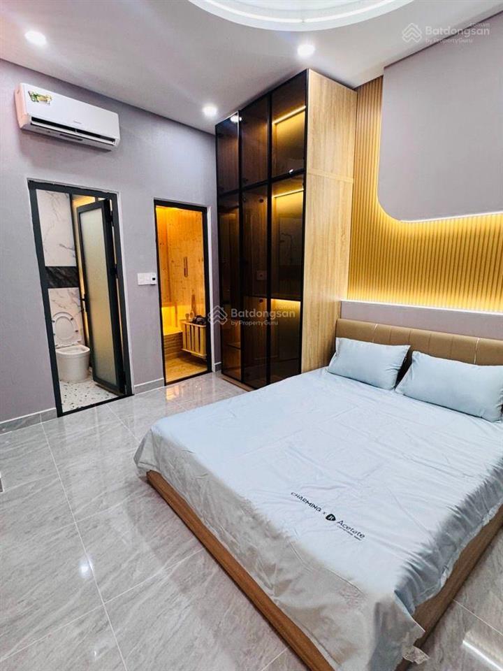 Nhà mới đẹp, nở hậu  lê văn sỹ  4.7/5.6x7.5 (28/34m2), 4tầng  7.3tỷ