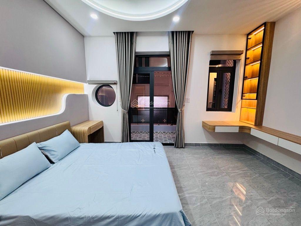 Nhà mới đẹp, nở hậu  lê văn sỹ  4.7/5.6x7.5 (28/34m2), 4tầng  7.3tỷ