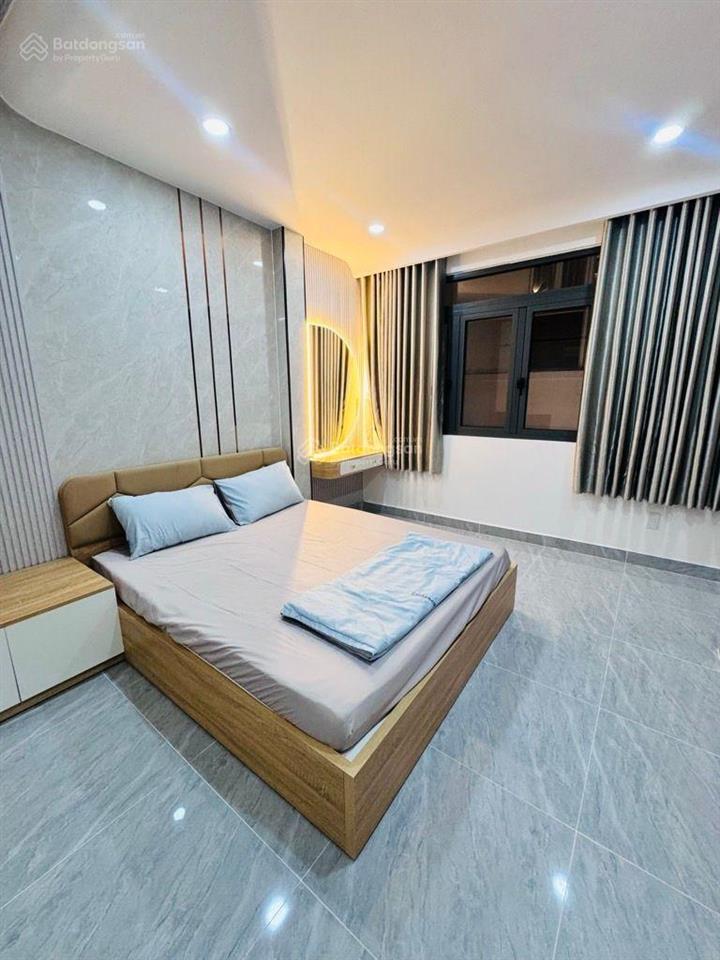 Nhà mới đẹp, nở hậu  lê văn sỹ  4.7/5.6x7.5 (28/34m2), 4tầng  7.3tỷ