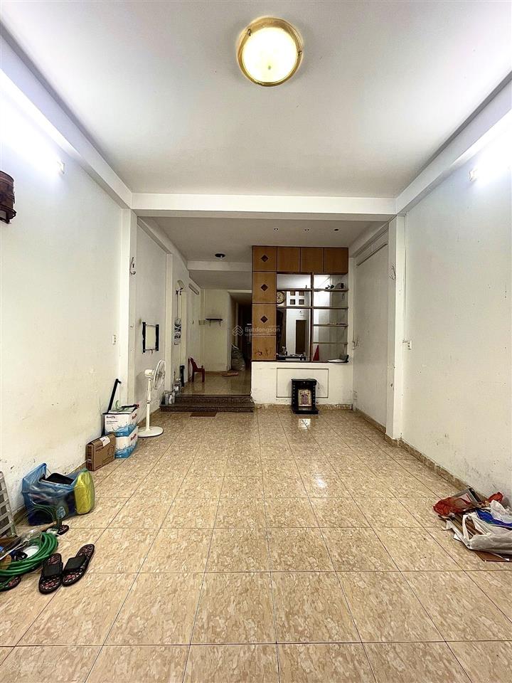Nhà lâu năm, hxh đậu cửa  điện biên phủ  4x19m (75/78m2), 2 tầng  9.4 tỷ