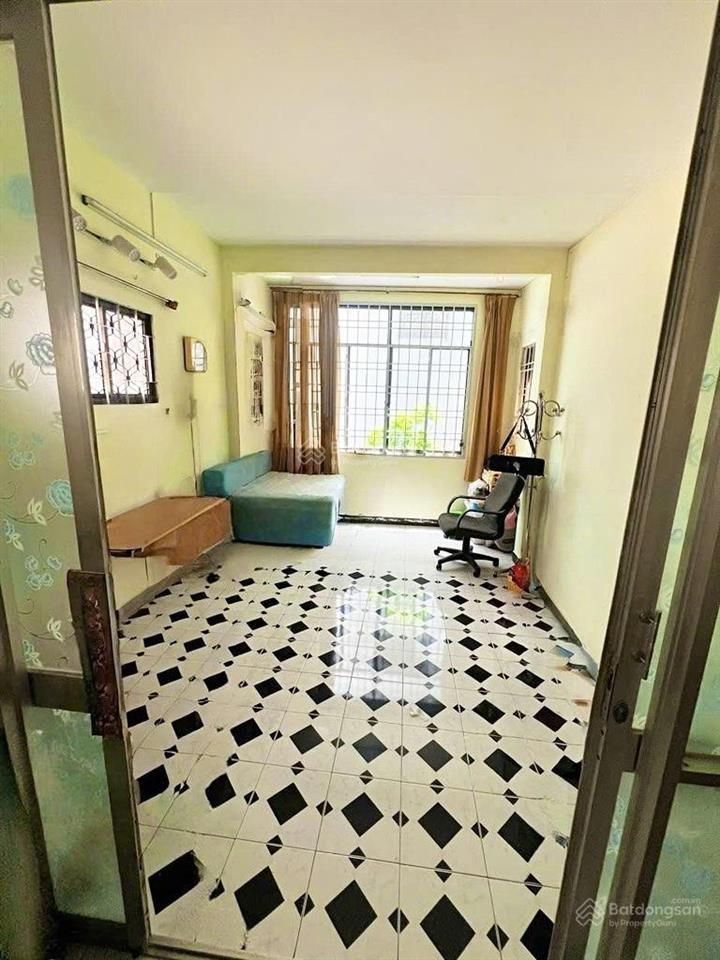 Nhà sổ đẹp, ngang hiếm  bà hạt  6.8x8.3(56m2), 4tầng  9.2ty