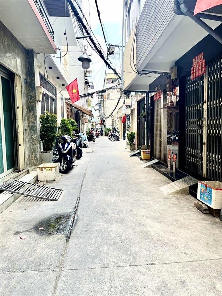 Nhà chdv, 1/ sẹc, sổ đẹp  hoà hảo  4.2x15(56/60m2), 4tầng  9.2tỷ