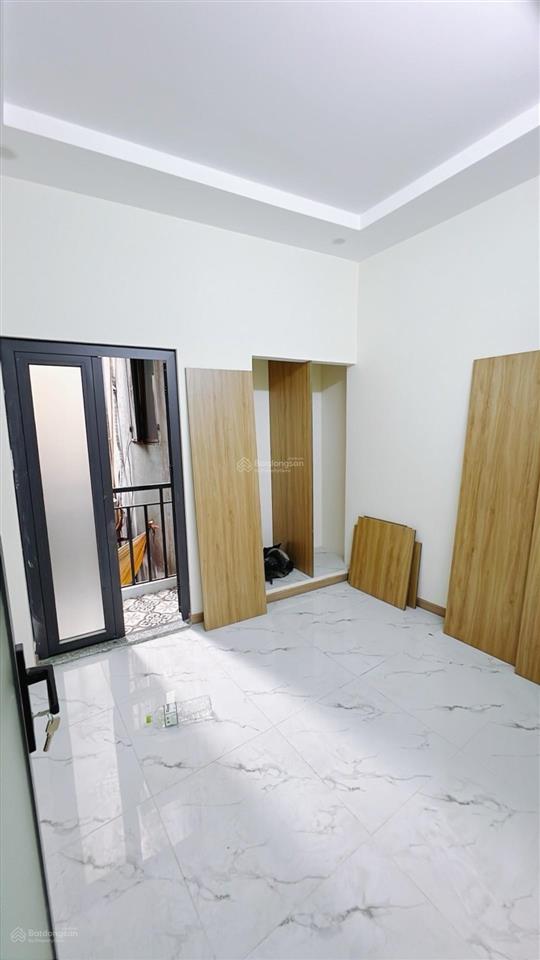 Nhà mới ở ngay, 1/sẹc, 2 mặt hẻm  võ văn tần  33m2, 2tầng  5.8tỷ