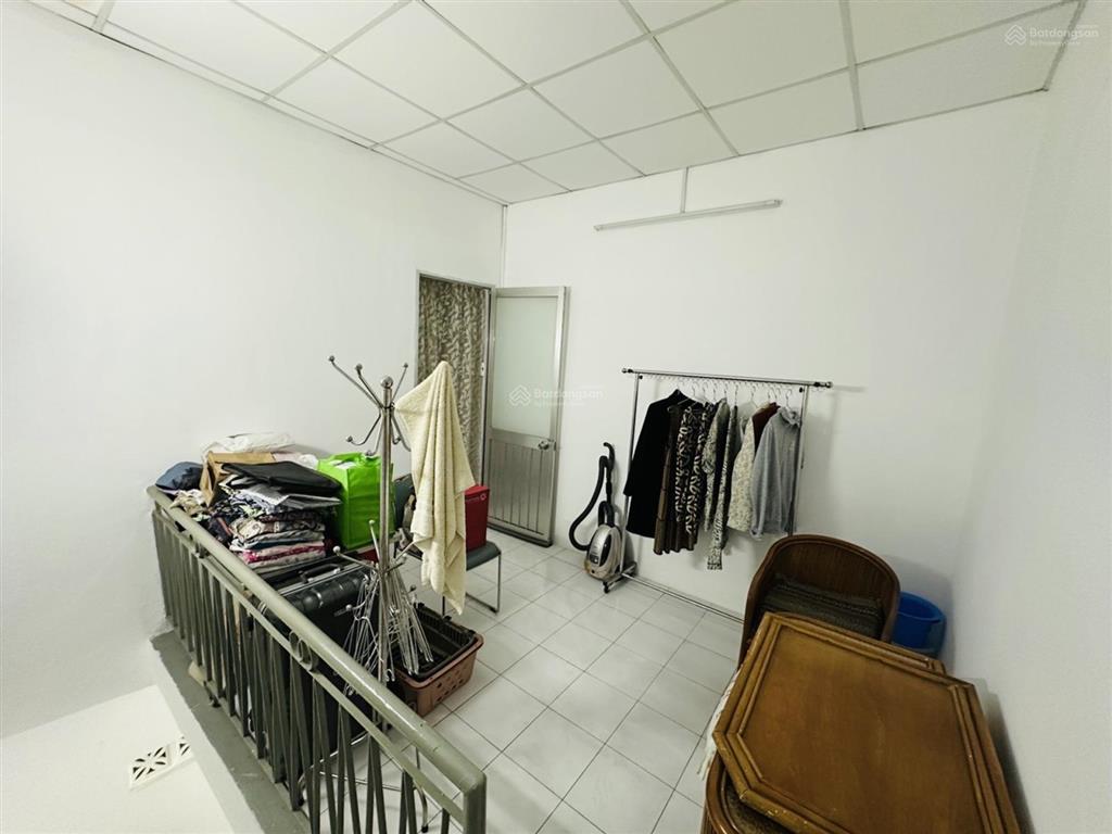 Nhà nhỏ tt, sổ đẹp  trần quốc thảo  3.2x7(23m2), 2tầng  4tỷ