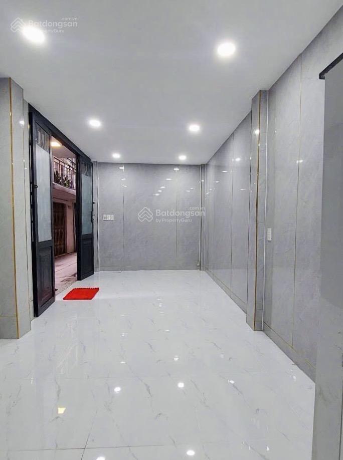Nhà mới, hẻm 1/, sổ đẹp  nguyễn đình chiểu  22/24m2, 3tầng  nhích 5tỷ