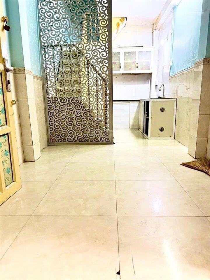 Nhà nhỏ sổ đẹp  trần văn đang  13,2m2, 3 tầng  2 tỷ