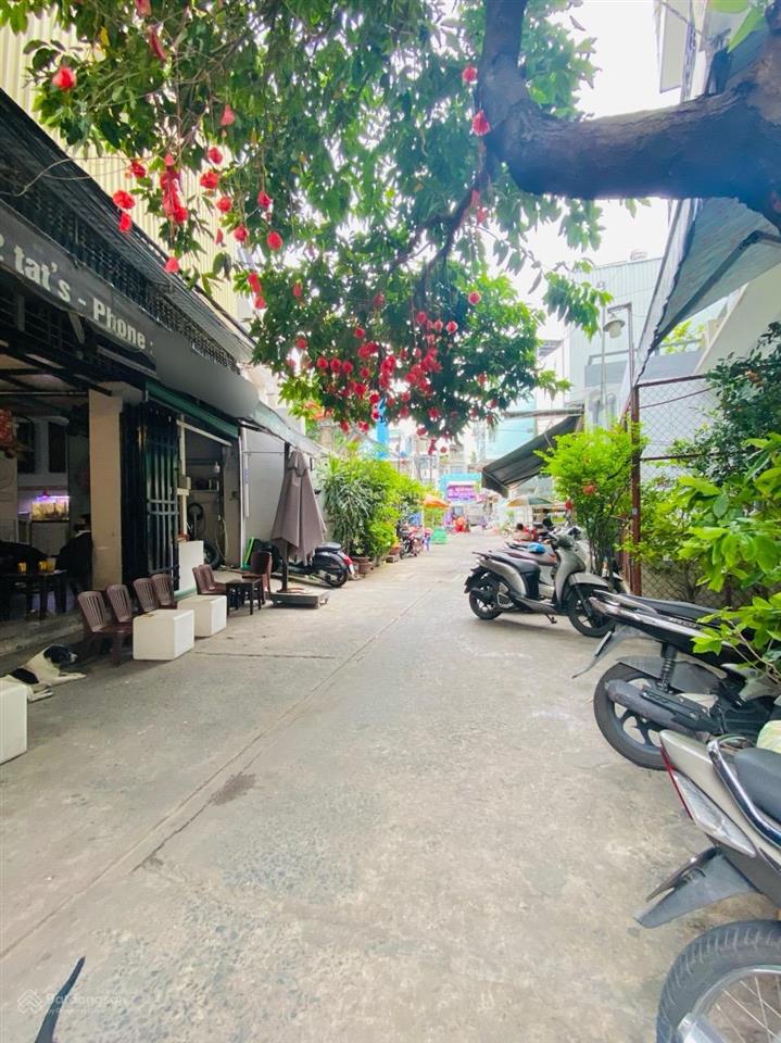 Nhà hẻm xh 6m, sổ đẹp, 1/sẹc  nguyễn phúc nguyên  3.3x13 (43/46m²), 4 tầng  12.3 tỷ
