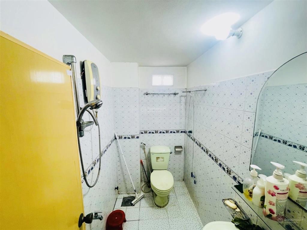 Nhà 1/sẹc, sổ đẹp, ko lg qh  trần quốc toản  3.3x9(28m²), 4 tầng  6.6 tỷ