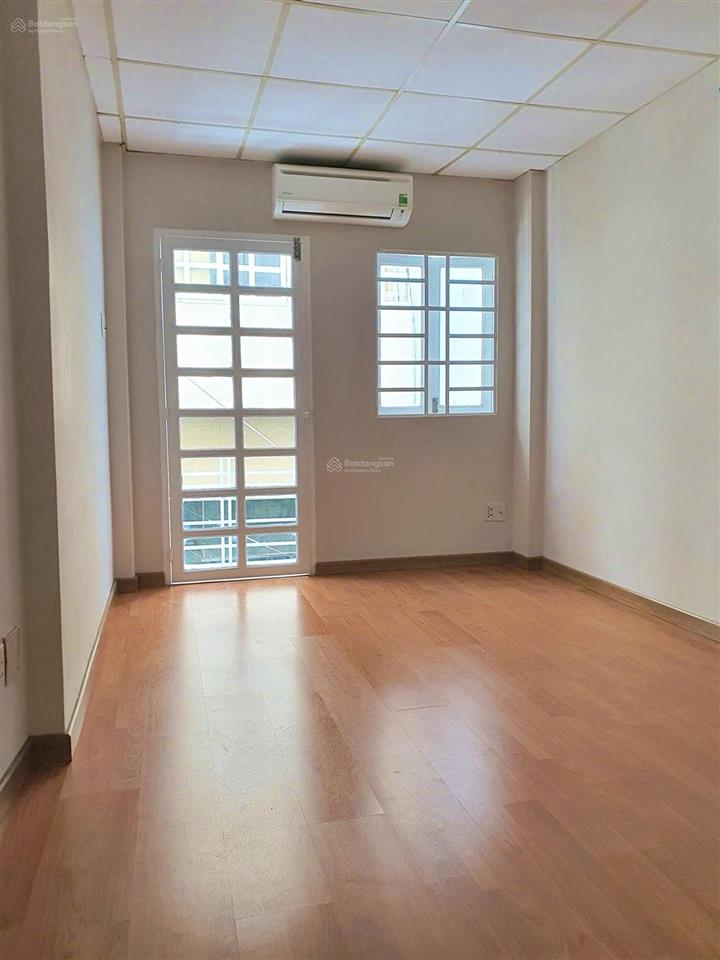 Nhà lô góc, 1/sẹc, ko lg qh  bùi thị xuân  31m², 3 tầng  6.6 tỷ