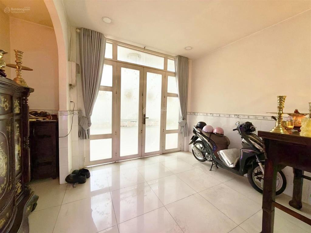 Nhà lô góc, 1/sẹc, hẻm xh 4.5m  cư xá đô thành  4.2x10(29/45m2)  8tỷ