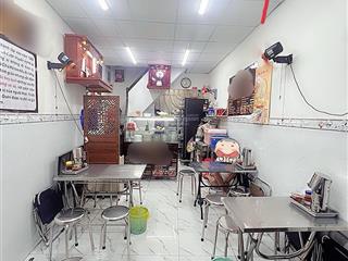 Nhà nở hậu, 2 mặt hẻm, 1/sẹc  võ văn tần  30m2, 2 tầng  5.7 tỷ