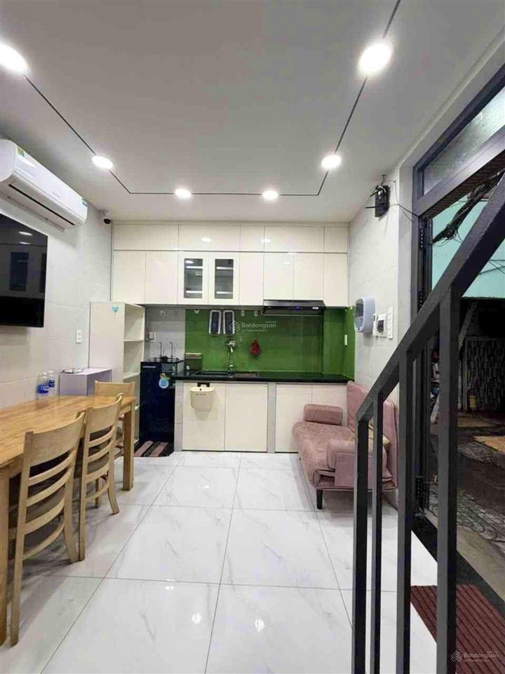 Nhà mới lô góc, sổ đẹp, ko qh  kỳ đồng  12/20m2, 3tầng  3.5tỷ