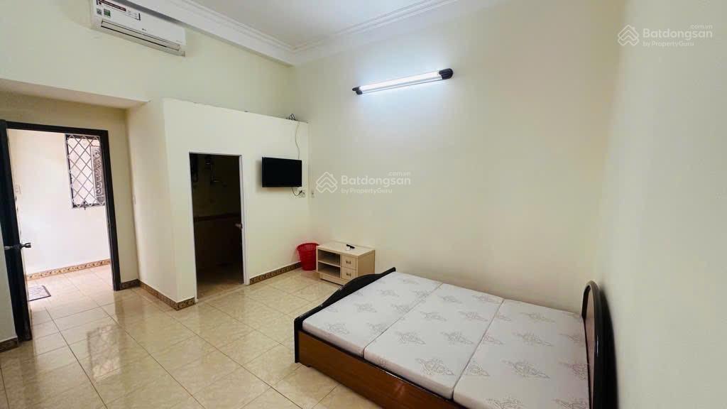 Nhà mt hẻm 6m, lô góc, ko lg qh  nguyễn trãi  7x22 (131/142m2), 4 tầng  26 tỷ