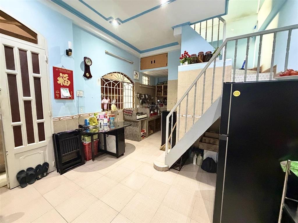 Nhà ngang hiếm, 1/sẹc, ko lg qh  cô bắc  8x4.5(27.1m2), 3tầng  5.5tỷ