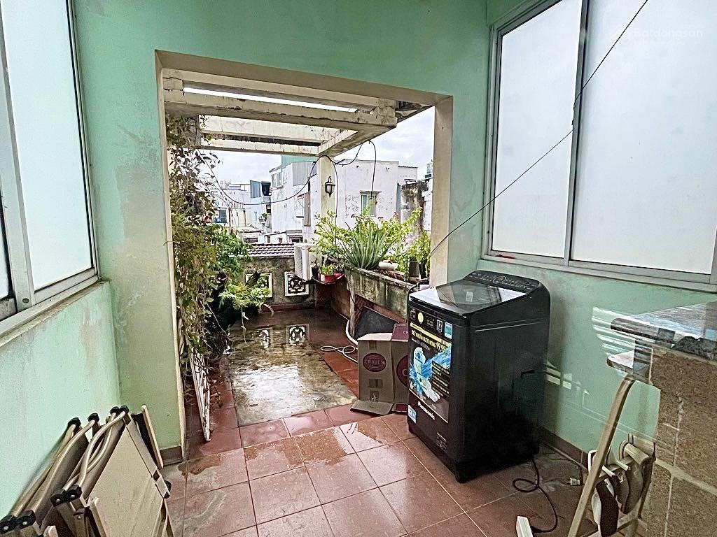 Nhà nở hậu  hai bà trưng  34m2, 4 tầng  5.3 tỷ