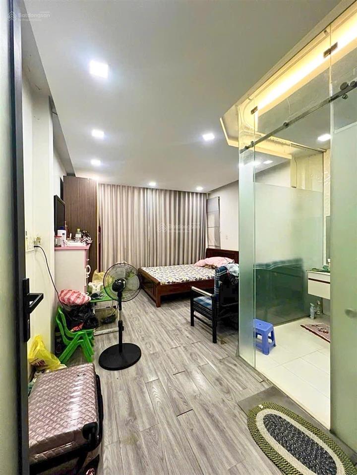 Nhà 1/ sẹc, ko lg qh, sổ đẹp  nguyễn duy dương  4x14(56m2), 4 tầng  8.3tỷ
