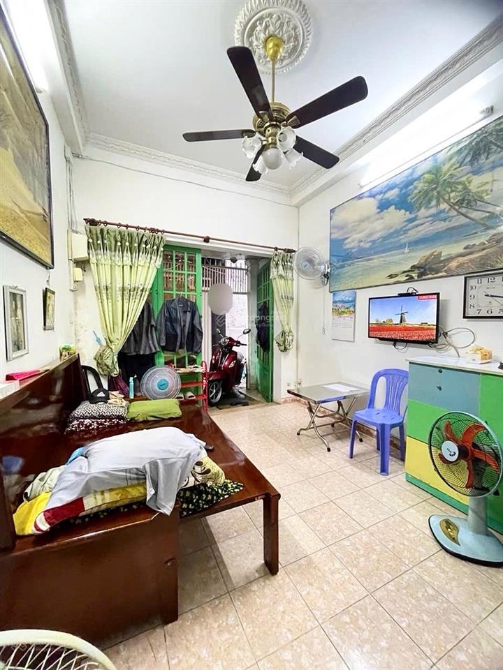 Nhà nở hậu đẹp, 1/sẹc  nguyễn duy dương  44.2/45m2, 3 tầng  6.9 tỷ