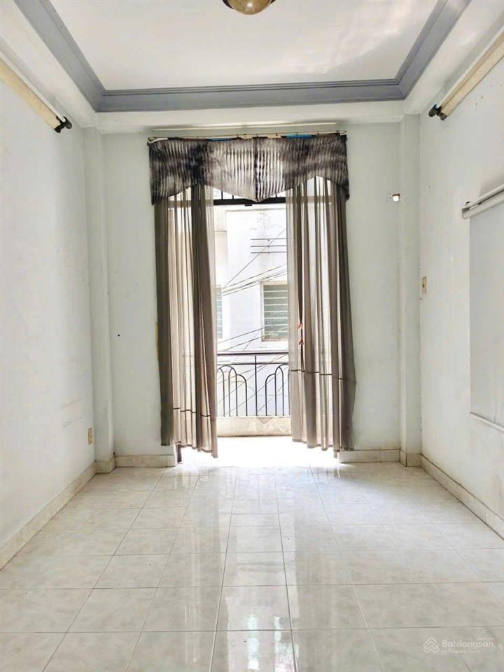 Nhà lô góc, sổ đẹp, 1/sẹc  18.2/21m2, 4 tầng  trần bình trọng  4.3 tỷ