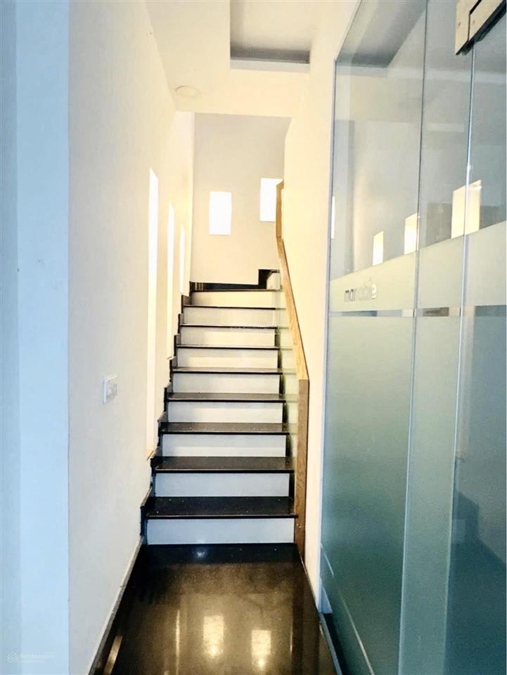 Nhà mặt tiền kd  võ thị sáu  3.5x15 (56m2), 3 tầng  12.9 tỷ