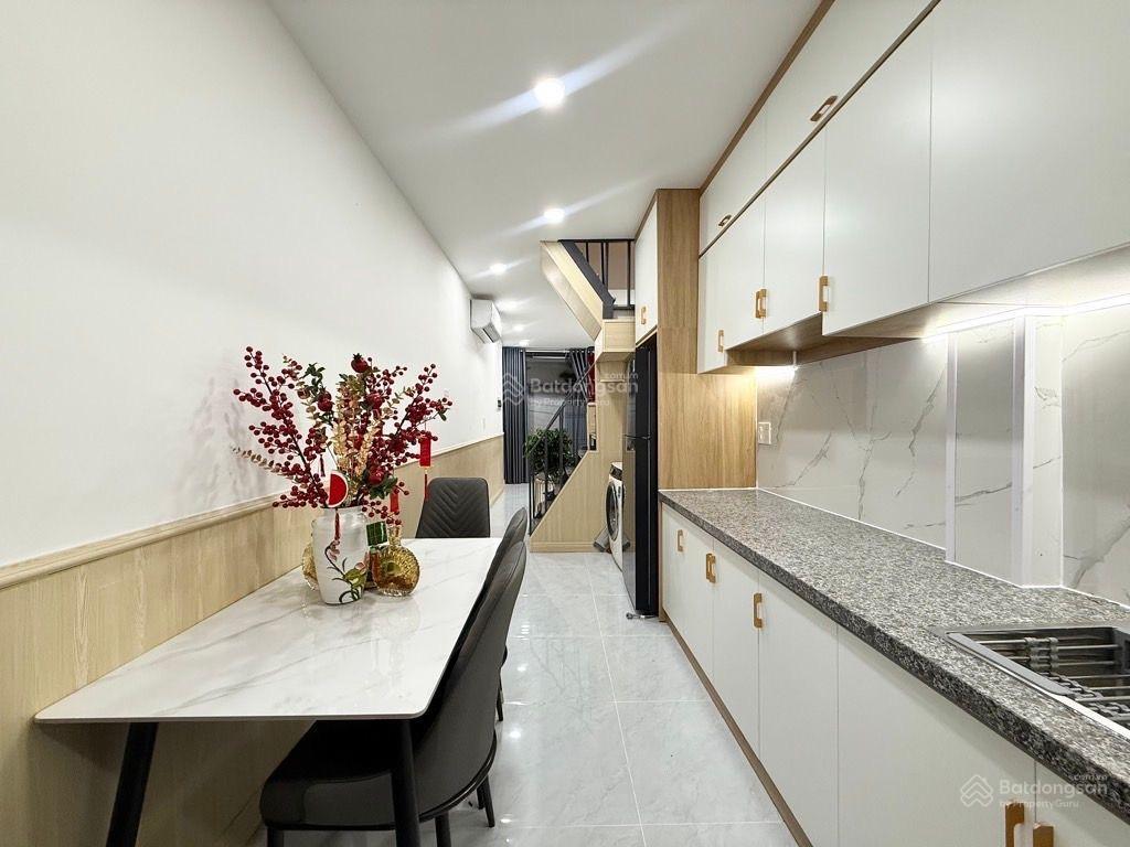 Nhà mới, 1 sẹc, full nội thất  nguyễn thượng hiền  22/27m2, 3 tầng  4.5tỷ.