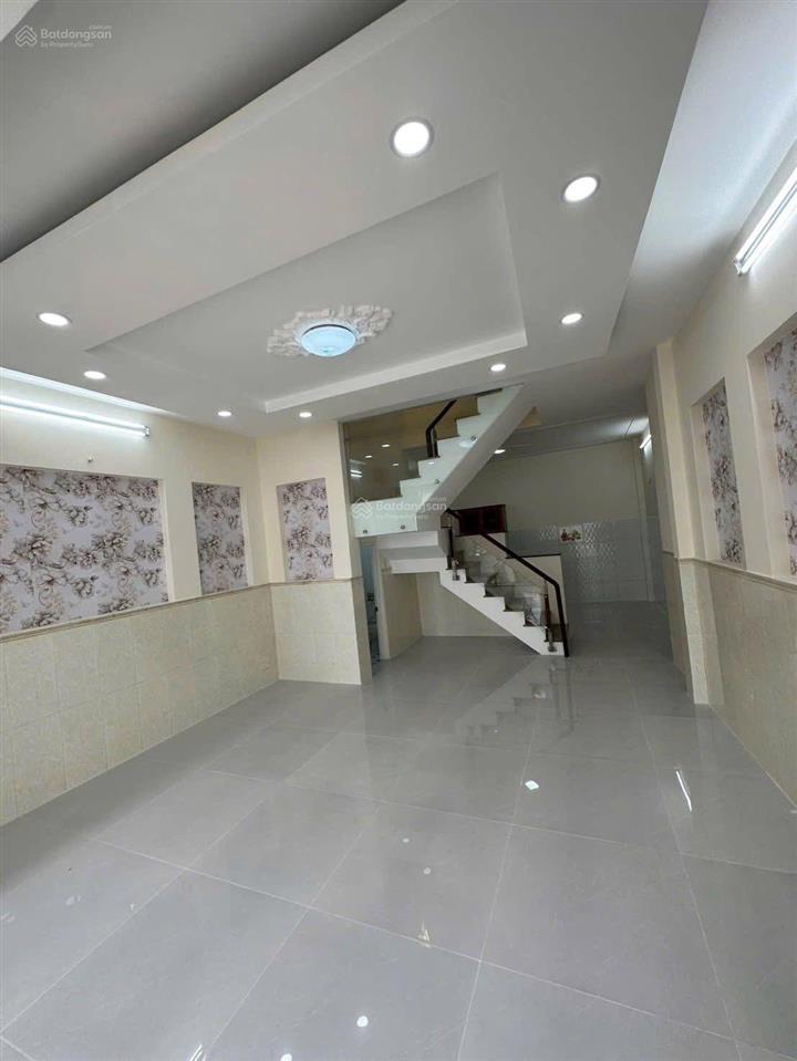 Bán nhà mt 79/51 phú thọ hoà 5.3x11m  1 lầu 7.3 tỷ