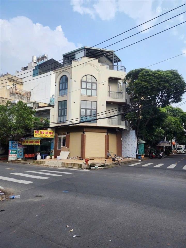 Bán nhà góc 2mt lê khôi dt 6.5x6.5m 2 lầu st 8.9 tỷ