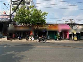 Bán nhà mt tỉnh lộ 10  4x32m  2 tấm  nhỉnh 10 tỷ chưa qua quốc lộ 1a