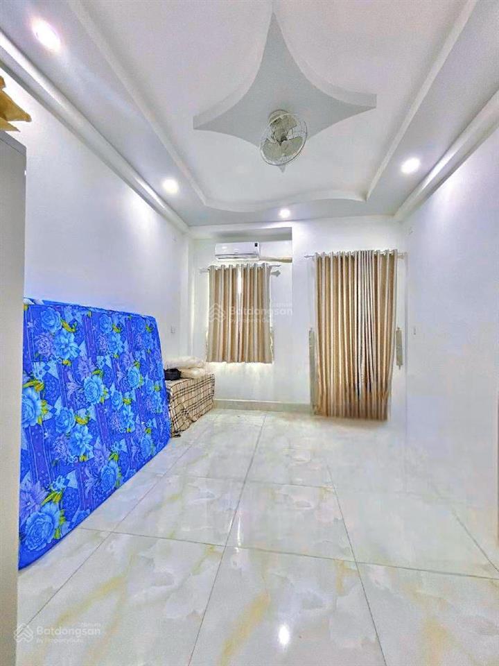 Nhà phố liền kề  62m2  4tầng  hẻm xe hơi tránh  khu ven sông phú định  nhỉnh 7 tỷ
