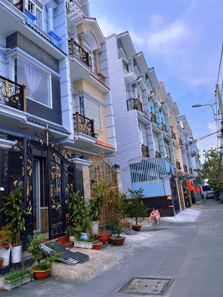 Nhà phố liền kề  62m2  4tầng  hẻm xe hơi tránh  khu ven sông phú định  nhỉnh 7 tỷ