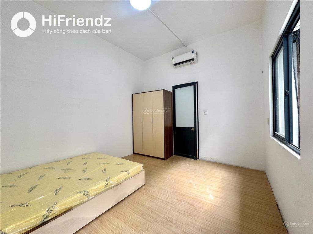 Cho thuê căn hộ 2 phòng ngủ ban công ngay lê văn sỹ quận 3 full nội thất 65m2 ở được 34 người